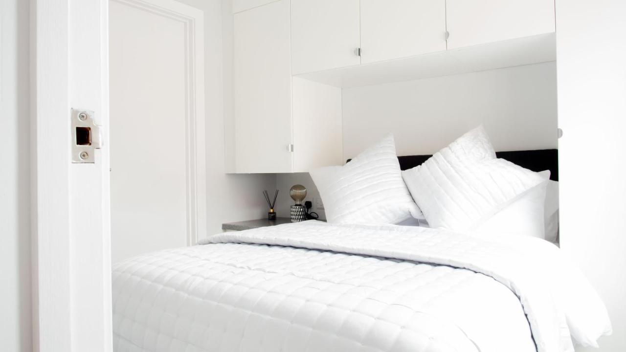 Modern Apartment With Free Parking And Wifi Stratford-upon-Avon Exterior foto